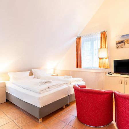 Seetelhotel Nautic Usedom Duenenhaeuser ユッケリッツ エクステリア 写真